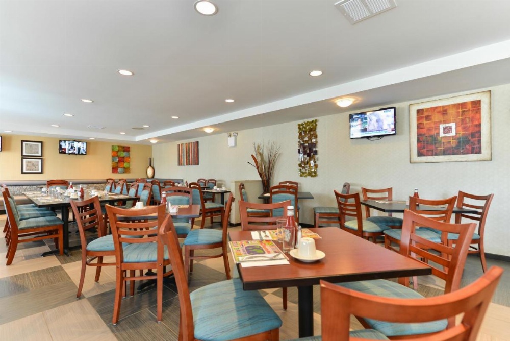 Holiday Inn New York-JFK Airport Area Image 28